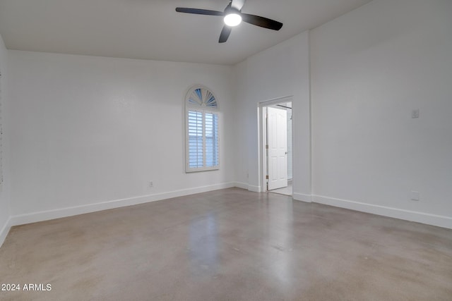 2203 E Crest Ln, Phoenix, AZ 85024 - spare room featuring concrete floors and a ceiling fan