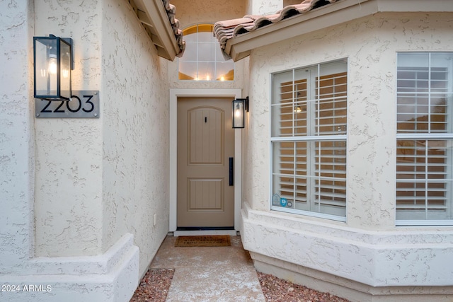 2203 E Crest Ln, Phoenix, AZ 85024 - entrance to property with stucco siding