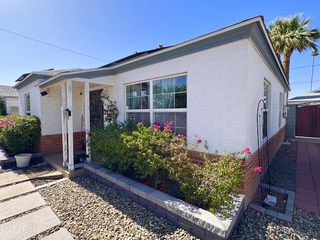 1222 E Almeria Rd, Phoenix, AZ 85006 - view of front of home with brick siding