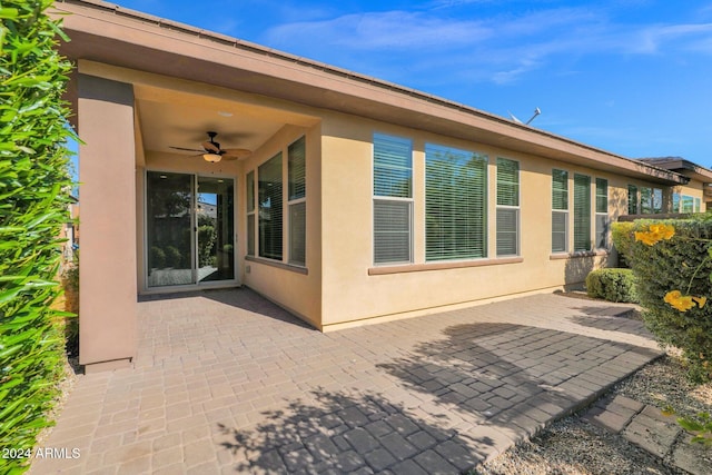 731 E Verde Blvd, Queen Creek, AZ 85140 - view of patio / terrace with a ceiling fan