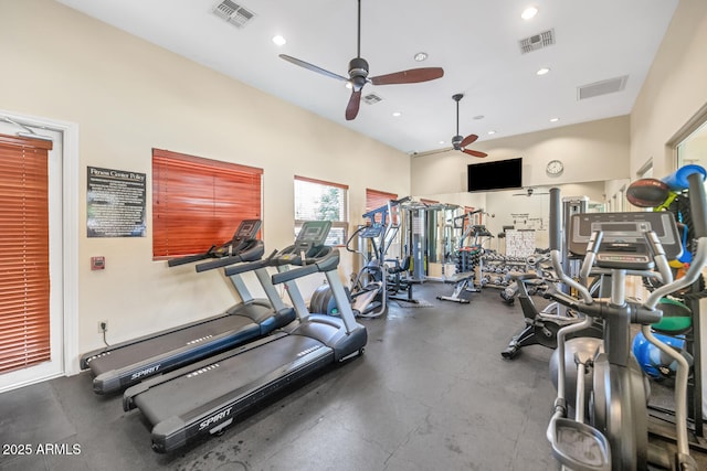9820 N Central Ave Unit 303, Phoenix, AZ 85020 - workout area with ceiling fan and recessed lighting