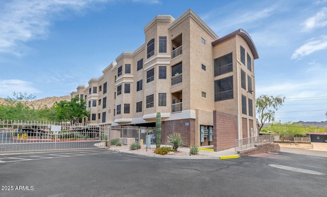 9820 N Central Ave Unit 303, Phoenix, AZ 85020 - view of property featuring cooling unit