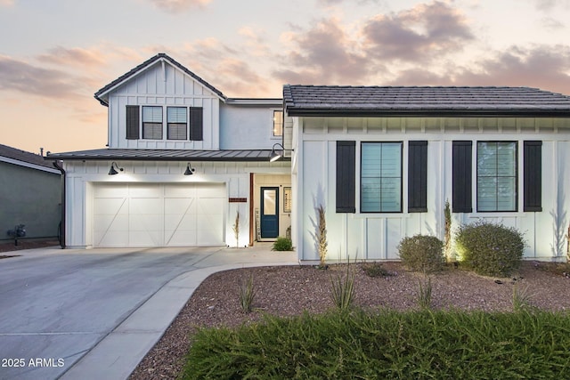 view of front of house with a garage