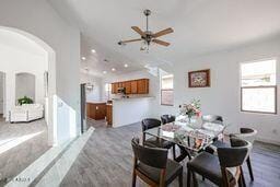 dining area with ceiling fan