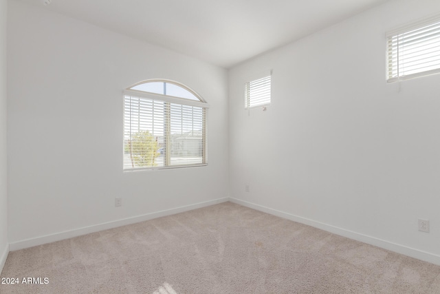 view of carpeted spare room