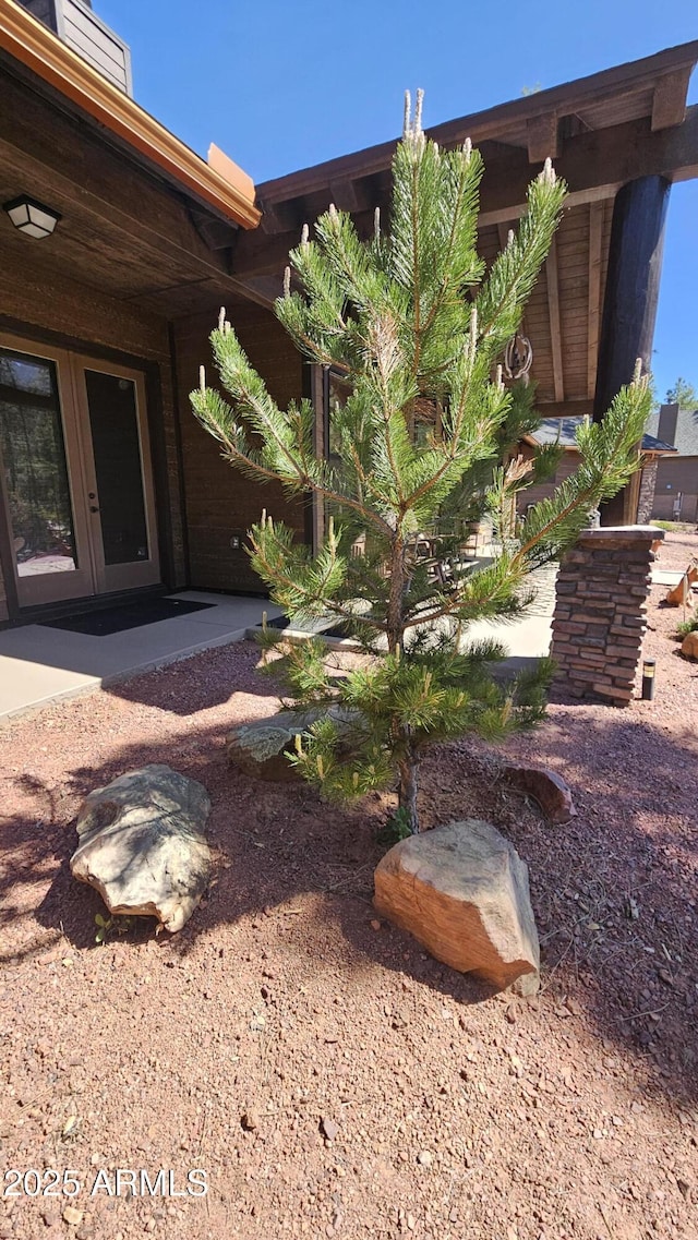 4990 N Pine Creek Canyon Dr, Pine, AZ 85544 - view of yard with french doors