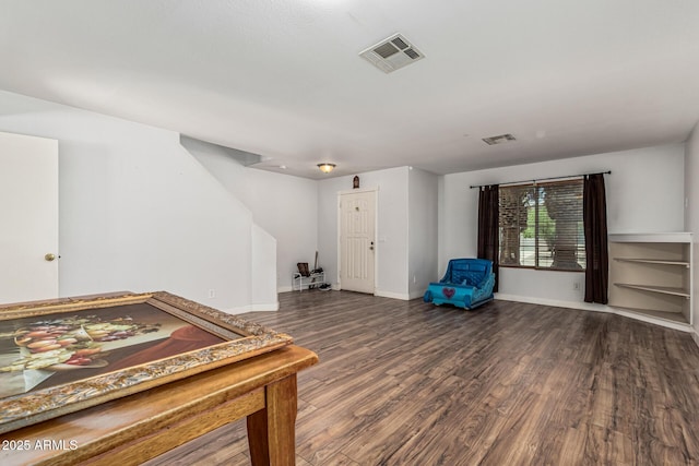 8939 W Villa Rita Dr, Peoria, AZ 85382 - unfurnished room featuring wood finished floors and baseboards