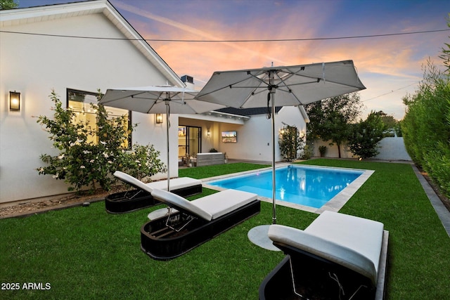3808 E Fairmount Ave, Phoenix, AZ 85018 - view of swimming pool featuring a fenced backyard