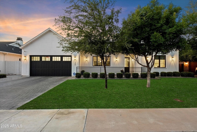 3808 E Fairmount Ave, Phoenix, AZ 85018 - modern farmhouse style home with a garage and decorative driveway