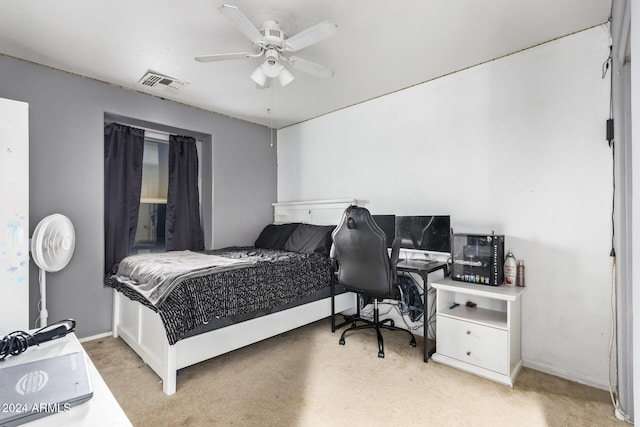 bedroom with carpet flooring and ceiling fan