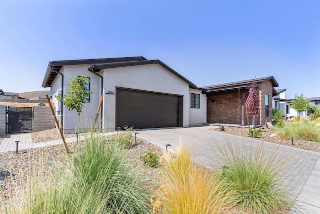 view of front of property featuring a garage