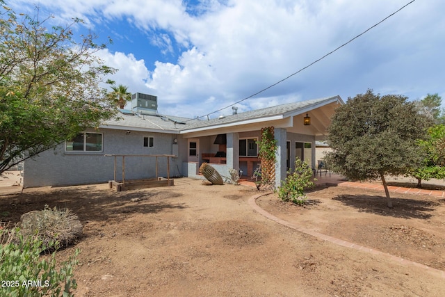 100 E Geneva Dr, Tempe, AZ 85282 - back of property featuring cooling unit