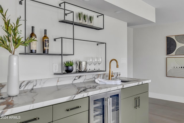 3800 E Lincoln Dr Unit 42, Phoenix, AZ 85018 - indoor wet bar with beverage cooler and baseboards