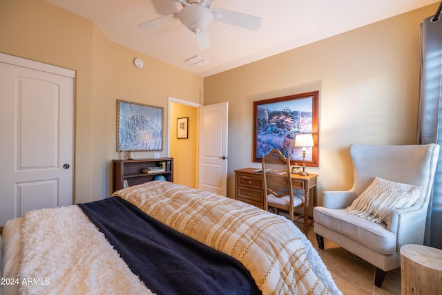 bedroom featuring ceiling fan