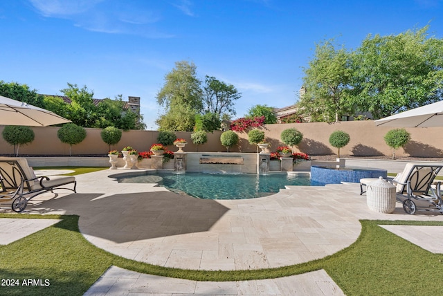 view of pool featuring a patio and pool water feature