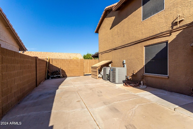 view of patio / terrace featuring cooling unit