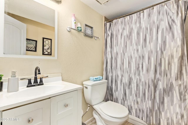 7259 E Glencove St, Mesa, AZ 85207 - bathroom featuring a textured wall, vanity, a shower with shower curtain, and tile patterned flooring