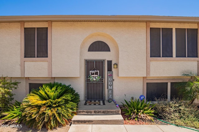 7259 E Glencove St, Mesa, AZ 85207 - view of exterior entry featuring stucco siding