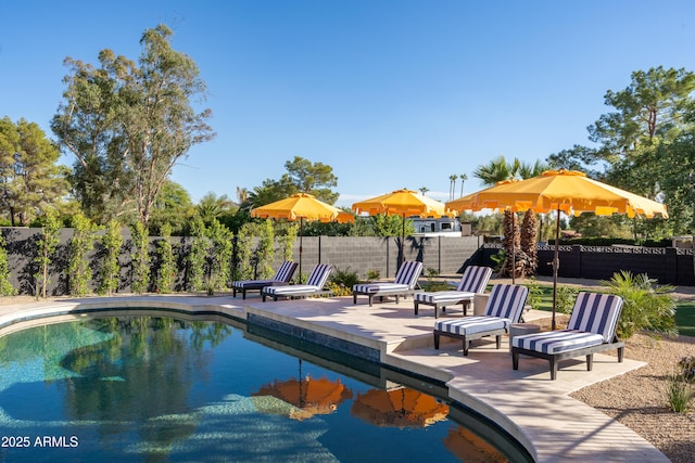 8001 E Voltaire Ave, Scottsdale, AZ 85260 - view of swimming pool featuring a fenced backyard and a patio area