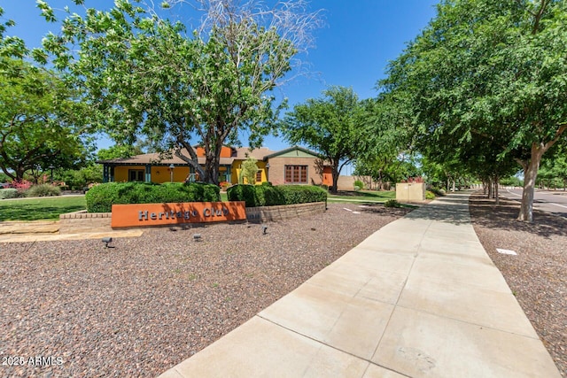 view of front of house