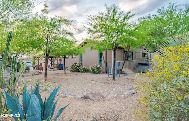 1185 S Camino Cobre Dr, Wickenburg, AZ 85390 - view of yard