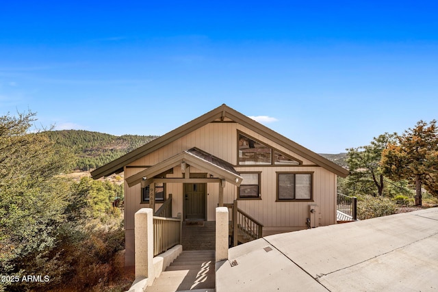 9661 W Coyote Dr, Strawberry, AZ 85544 - chalet / cabin featuring a mountain view