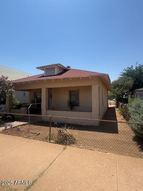 1220 N F Ave, Douglas, AZ 85607 - view of front facade with covered porch