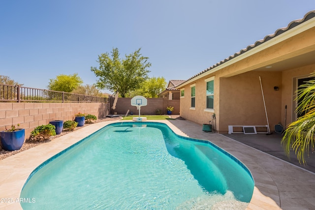 2680 E Daniel Dr, Gilbert, AZ 85298 - view of swimming pool with a fenced backyard and a patio area