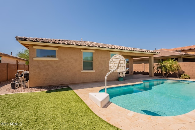 2680 E Daniel Dr, Gilbert, AZ 85298 - view of swimming pool featuring a fenced backyard and a patio area