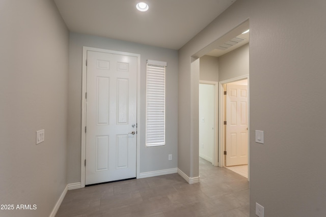 2680 E Daniel Dr, Gilbert, AZ 85298 - foyer featuring baseboards and tile patterned floors