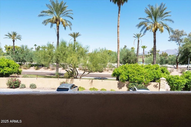 surrounding community featuring a mountain view