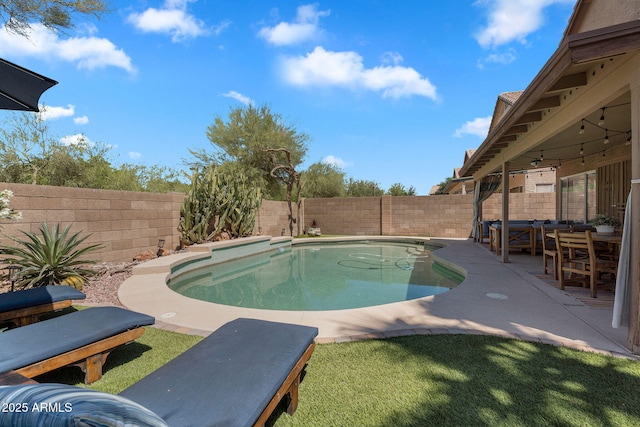 1264 S Sierra St, Gilbert, AZ 85296 - view of pool featuring a fenced backyard and a patio