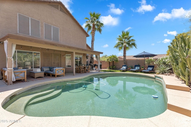 1264 S Sierra St, Gilbert, AZ 85296 - view of pool featuring outdoor lounge area, a fenced backyard, and a patio area
