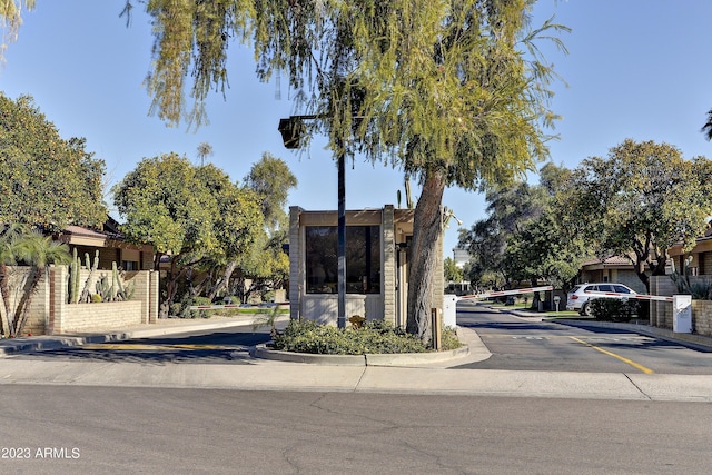 view of front of house
