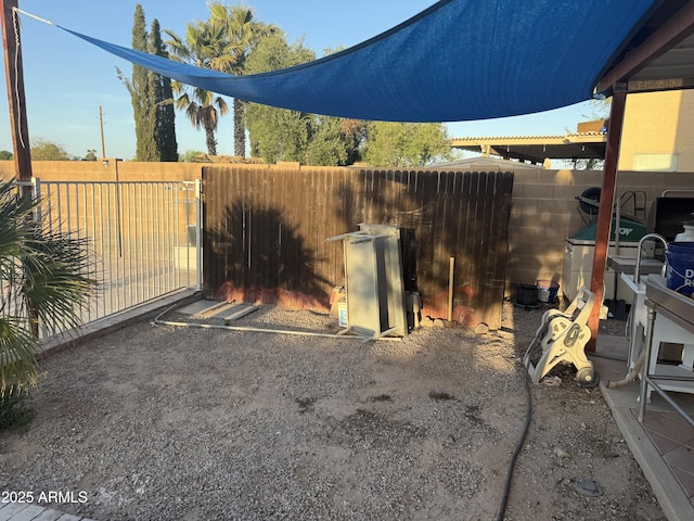1206 W Pinkley Ave, Coolidge, AZ 85128 - view of yard featuring fence