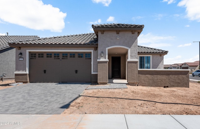 view of front facade with a garage