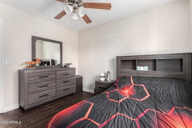 bedroom with ceiling fan