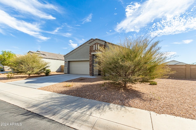 view of front facade featuring a garage