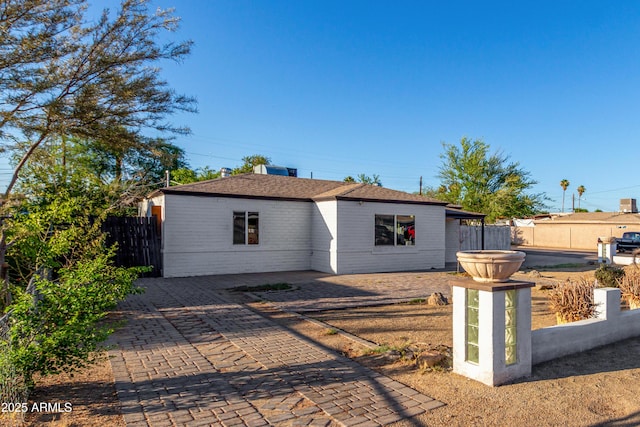3402 W Tonto St W, Phoenix, AZ 85009 - single story home featuring brick siding
