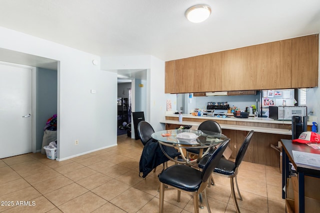 17851 N 40th St, Phoenix, AZ 85032 - dining room featuring light tile patterned flooring