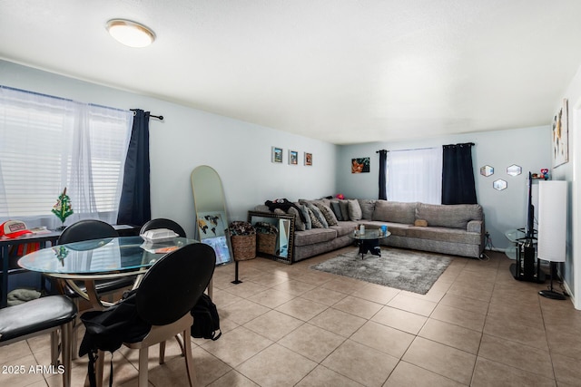 17851 N 40th St, Phoenix, AZ 85032 - living area featuring light tile patterned floors