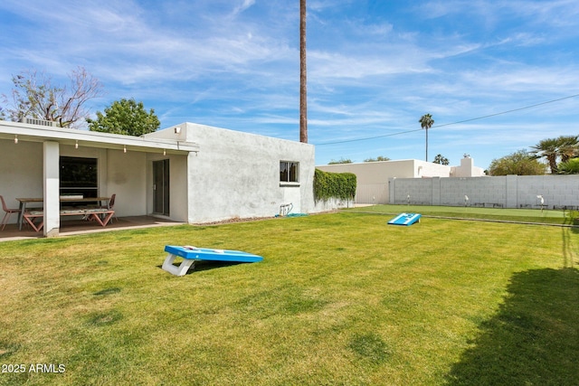 14802 N 3rd Ave, Phoenix, AZ 85023 - view of yard featuring fence and a patio area
