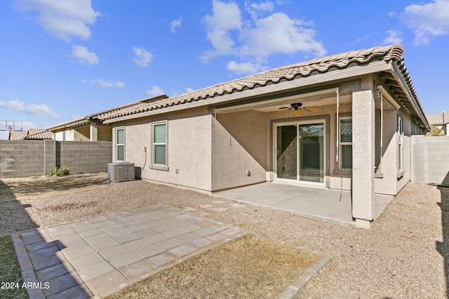 back of property featuring central AC, ceiling fan, and a patio