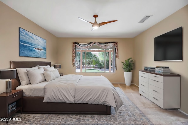 bedroom featuring ceiling fan