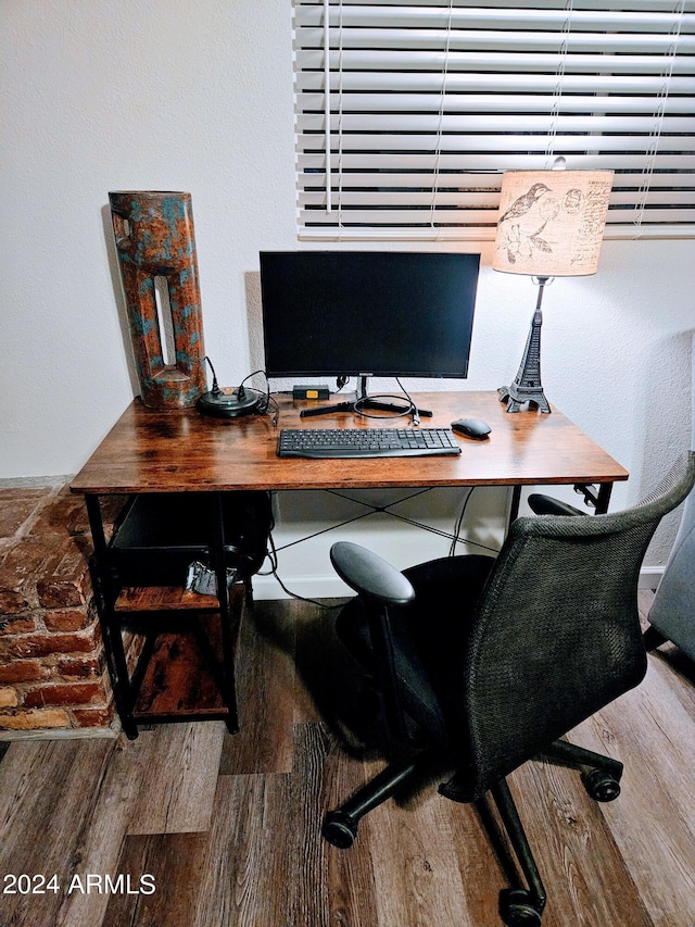 1801 N 87th Pl, Scottsdale, AZ 85257 - home office with wood finished floors