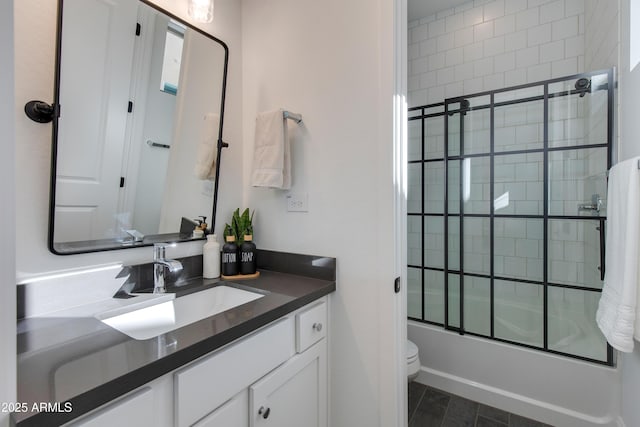 3281 Maverick Dr, Wickenburg, AZ 85390 - full bath featuring enclosed tub / shower combo, toilet, and vanity