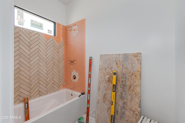 3335 W Desert Dawn Dr, Phoenix, AZ 85083 - full bathroom with washtub / shower combination