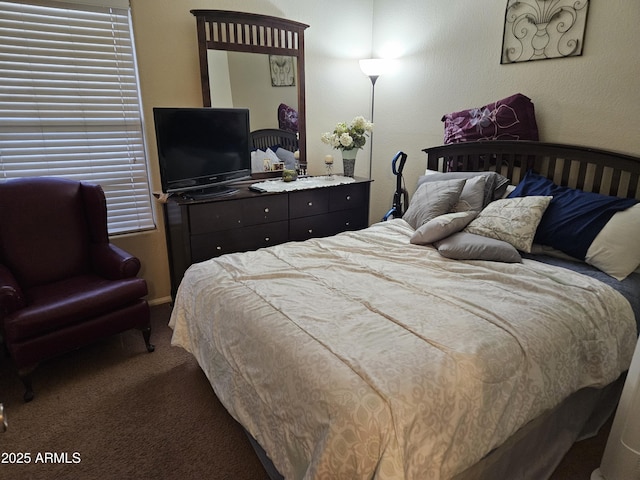 bedroom with carpet