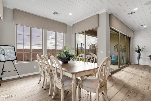 1145 E Gleneagle Dr, Chandler, AZ 85249 - dining space with recessed lighting, light wood-type flooring, ornamental molding, and wood ceiling