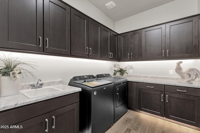 1145 E Gleneagle Dr, Chandler, AZ 85249 - washroom featuring cabinet space and separate washer and dryer